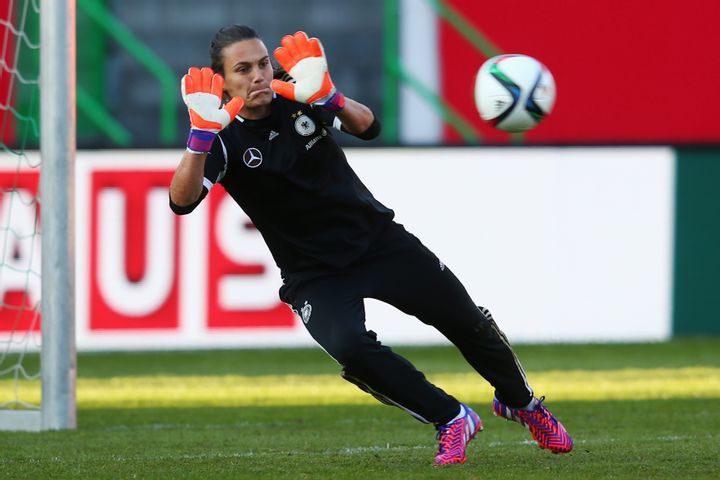 13. Nadine Angerer