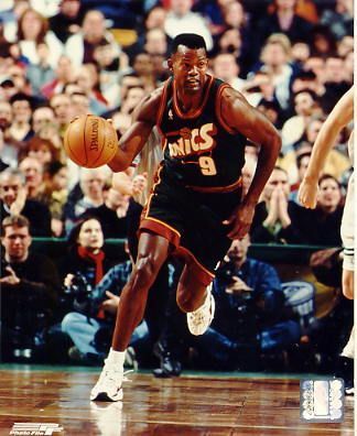 14. Dale Ellis – 40.3%