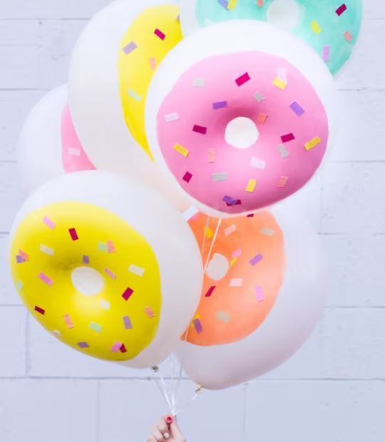 Add a fun touch with these doughnut balloons