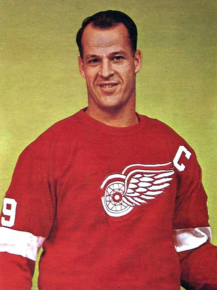 44. Gordie Howe