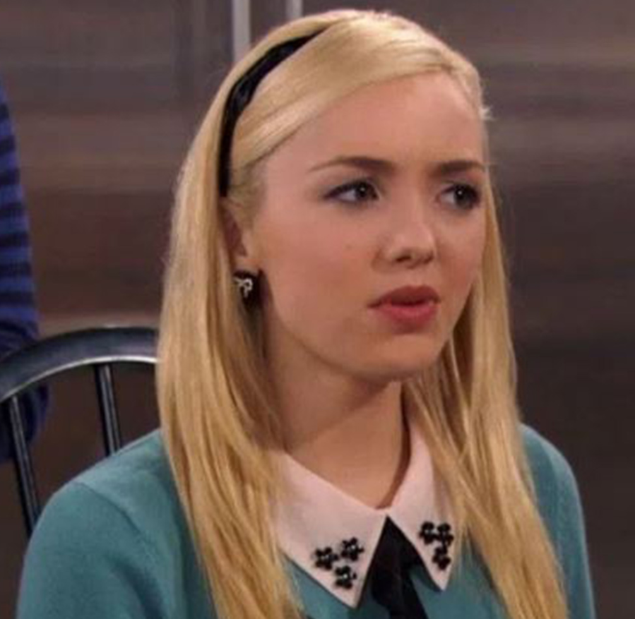 Peyton List as Emma Ross