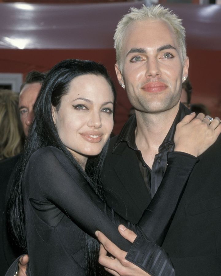 Angelina Jolie kisses her brother
