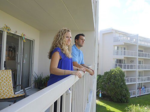 Beachfront Bargain Hunt
