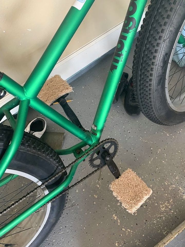 For shoeless riding