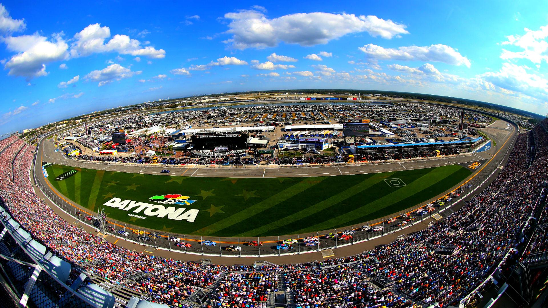 If You Finish the Daytona 500 You Go Directly Into the Hall of Fame