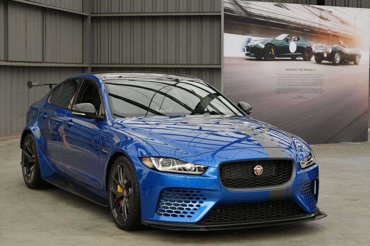 Jaguar XE SV Project 8 - 200 MPH