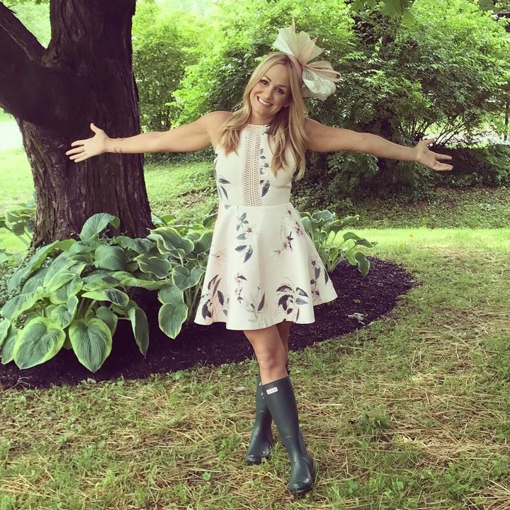 Jenn Brown – Off Screen