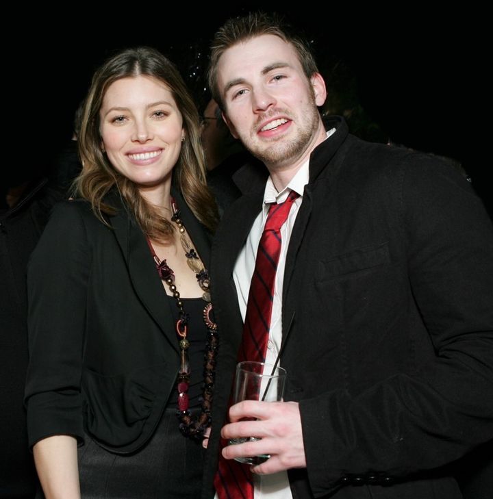Jessica Biel & Chris Evans 