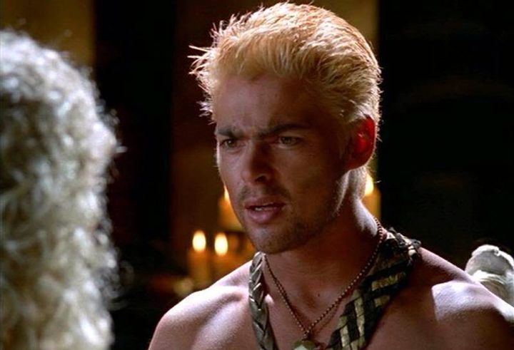 Karl Urban – Julius Caesar