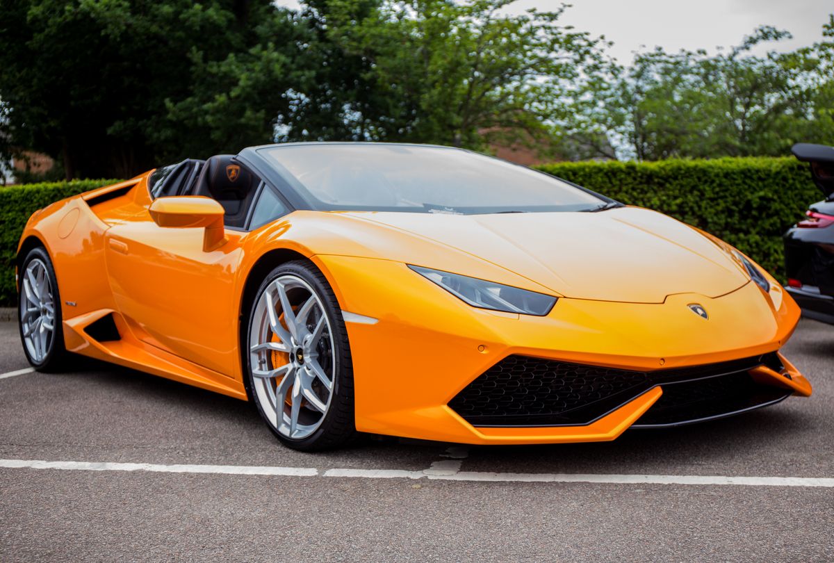 Lamborghini Huracan - 212 MPH