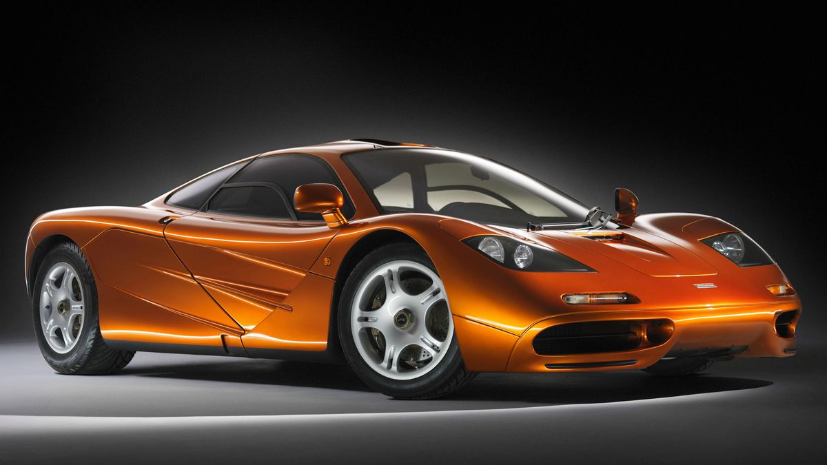 McLaren F1 - 241 MPH