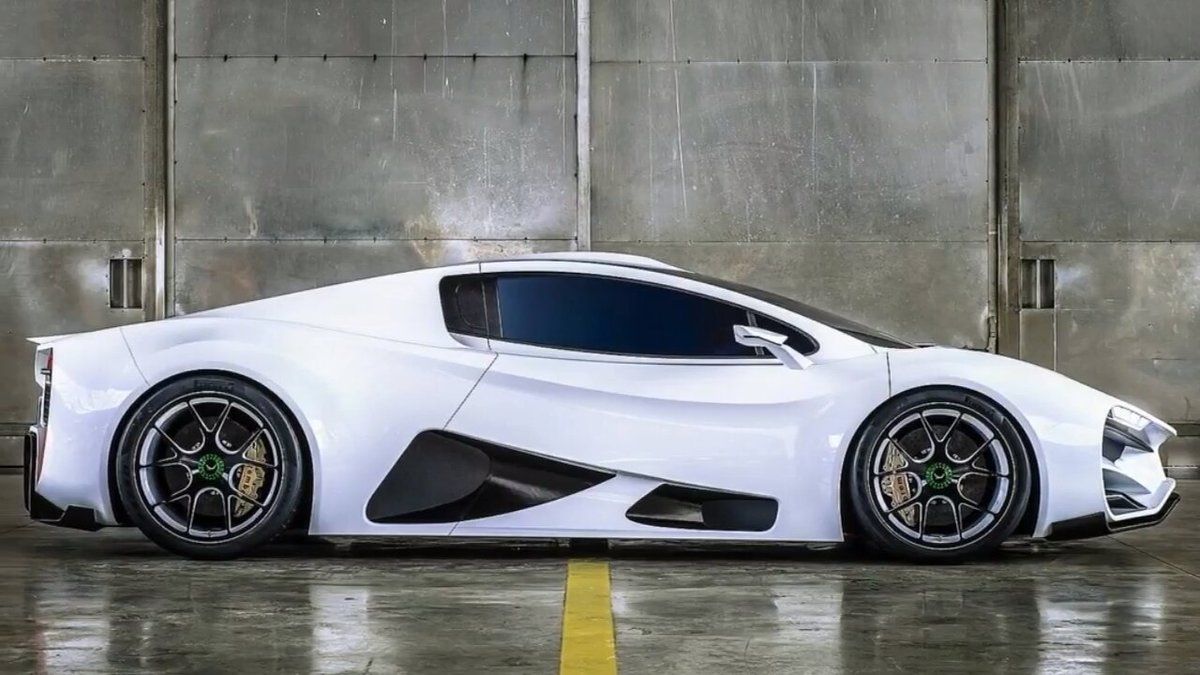 Milan Red - 249 MPH