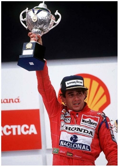 Ayrton Senna: Racing Legend
