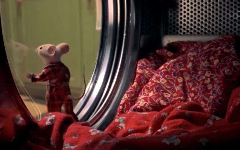“Stuart Little”: Trapped in Washing Machine