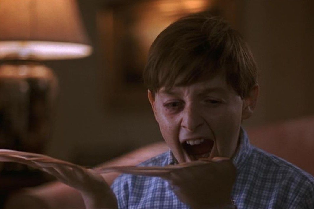 “Jumanji”: Alan is Sucked Into Jumanji