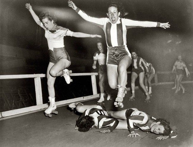 Women's League Roller Derby