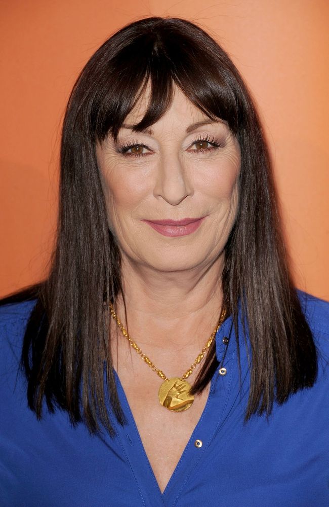 Anjelica Huston	